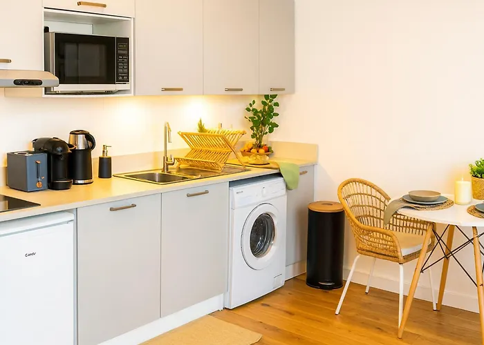Modern With Ac Near Old &